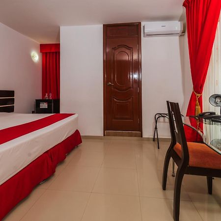 Hotel B´liam Tumbes Esterno foto