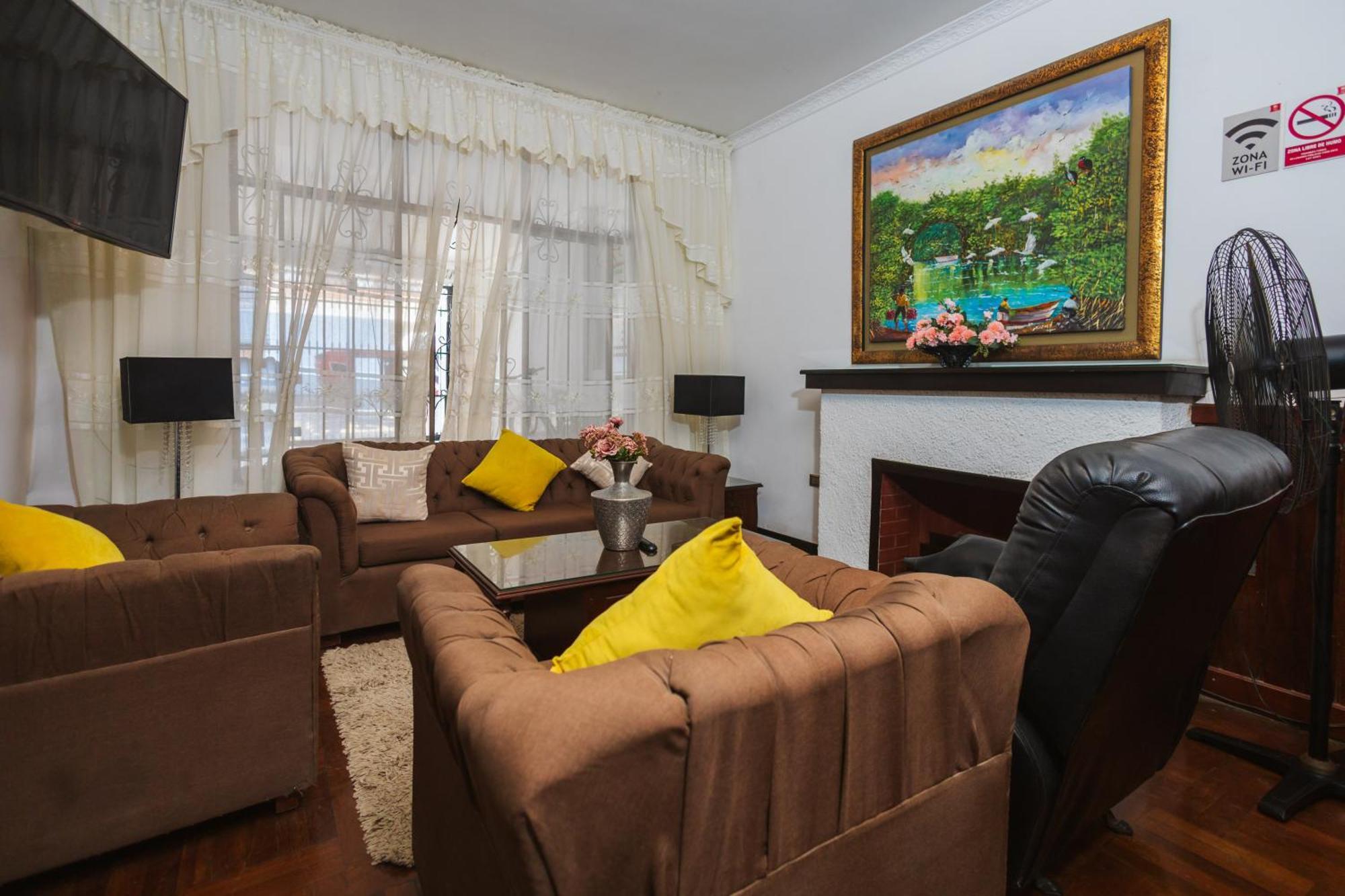 Hotel B´liam Tumbes Esterno foto