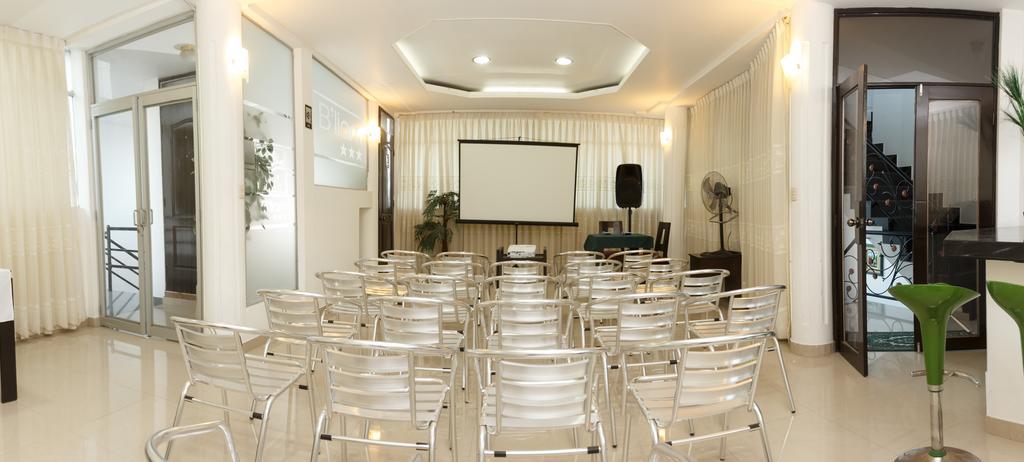 Hotel B´liam Tumbes Esterno foto